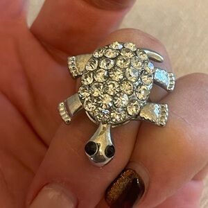 Crystal-Embellished Turtle Ring